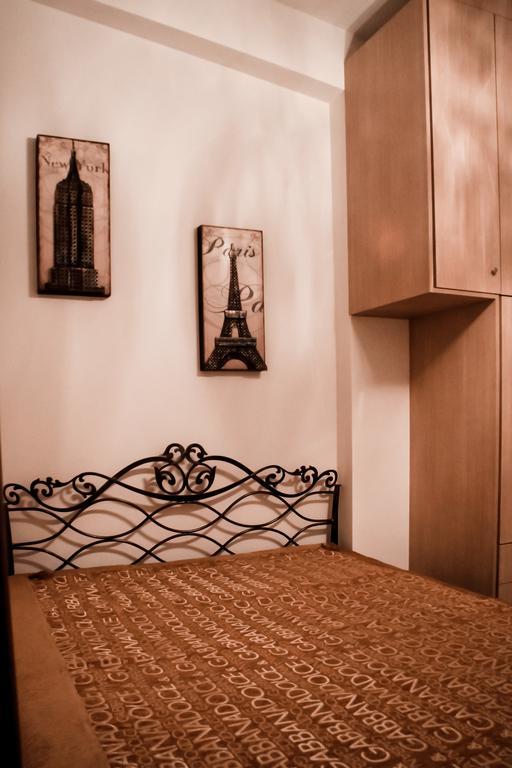 Sea View Beachfront Villa Maria Гувес Екстериор снимка