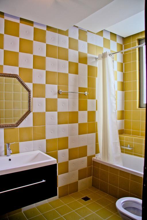 Sea View Beachfront Villa Maria Гувес Екстериор снимка